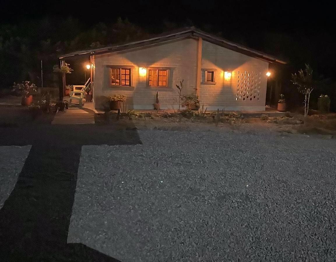 Privada Y Comoda Cabana, Casa Margarita, Villavieja Ngoại thất bức ảnh